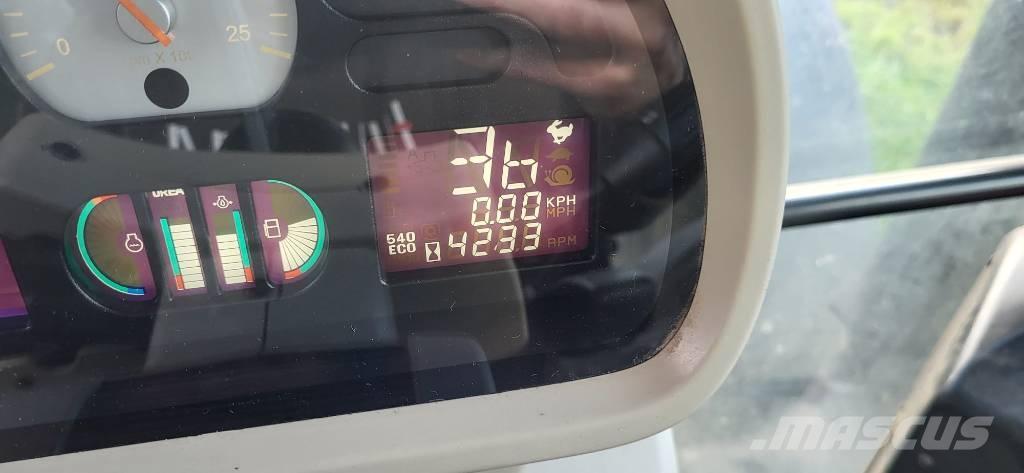 Massey Ferguson 6615 الجرارات