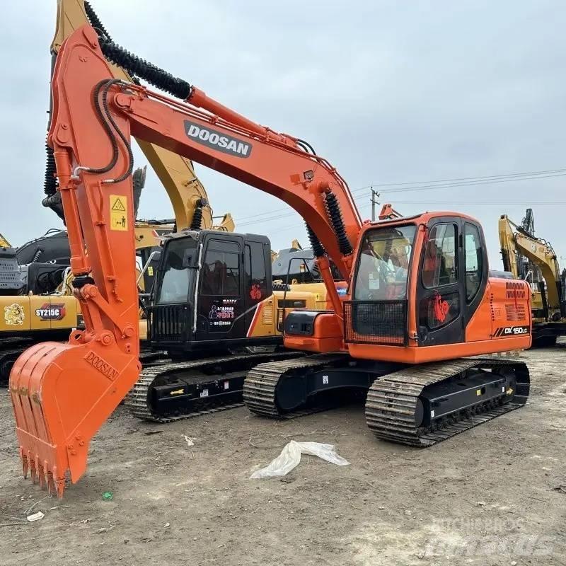 Doosan DX150 حفارات زحافة