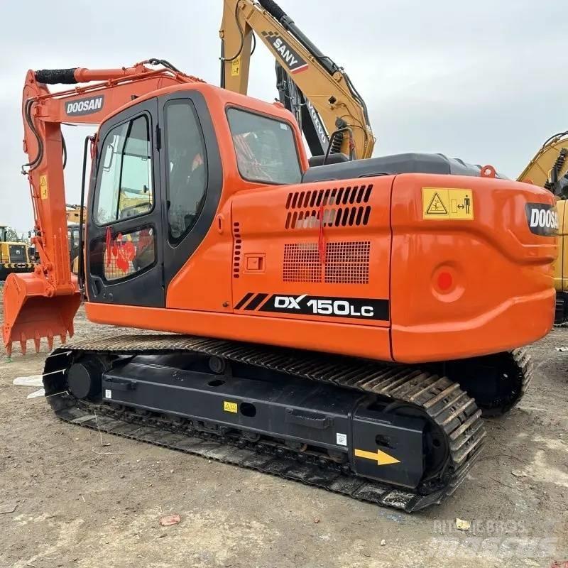 Doosan DX150 حفارات زحافة