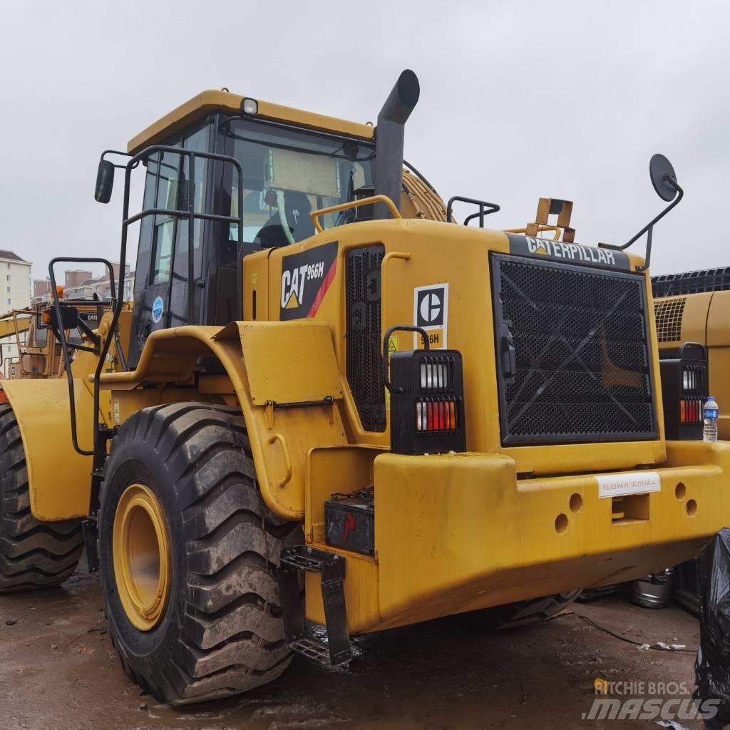 CAT 966H لوادر بعجل