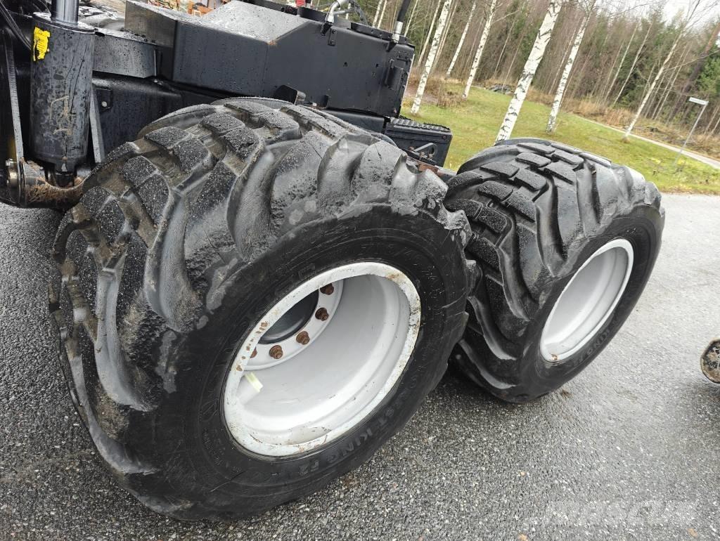 Komatsu 901 XC حصادات