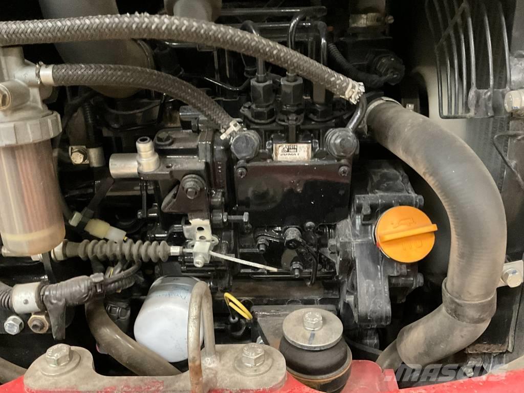 Takeuchi TB 216 حفارات صغيرة أقل من 7 طن (حفارات صغيرة)