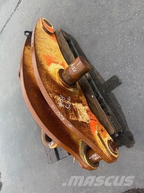 Hitachi BUCKET LINK دلاء