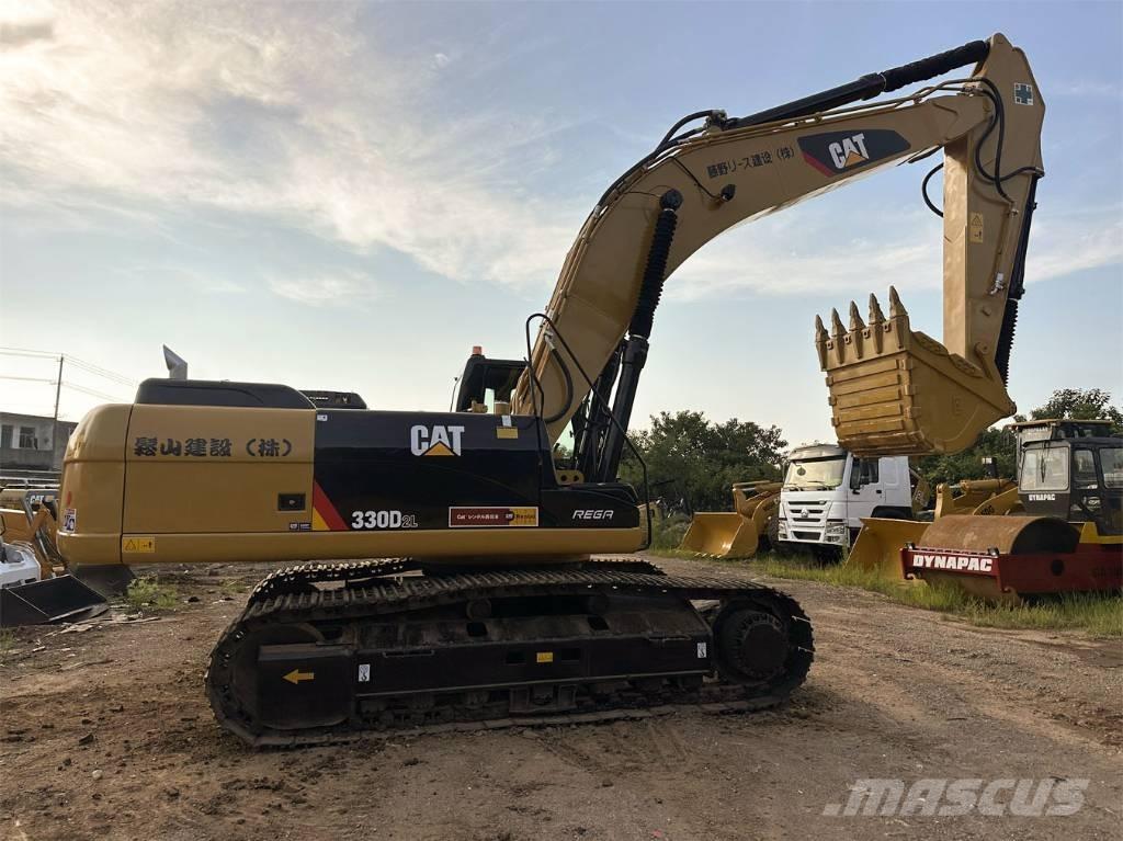 CAT 330D حفارات زحافة