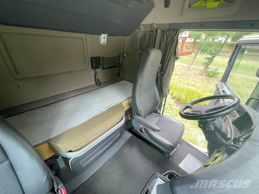 Scania R 490 وحدات الجر