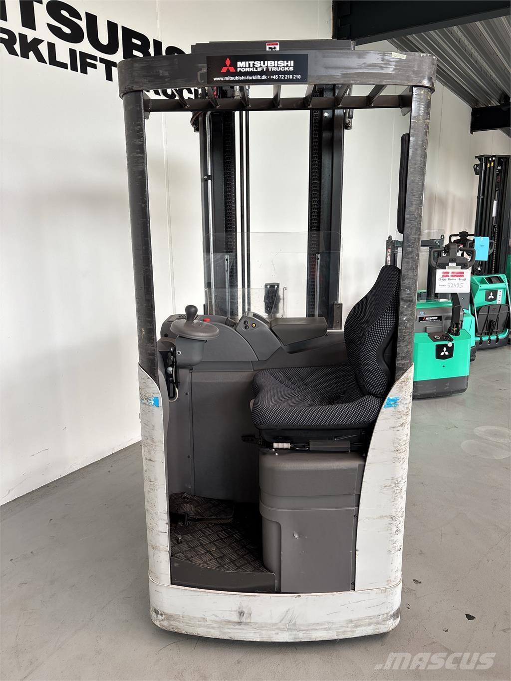 Atlet XJN160 شاحنات مناولة ذاتية الدفع