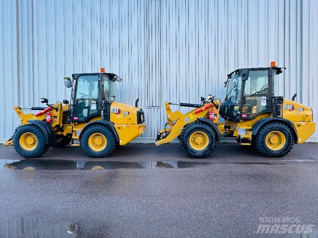 CAT 908 لوادر بعجل