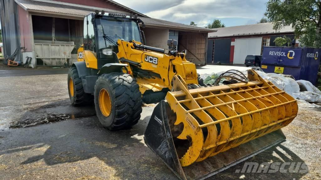 JCB TM320 S AGRI T4F معدات مناولة لأغراض الزراعة