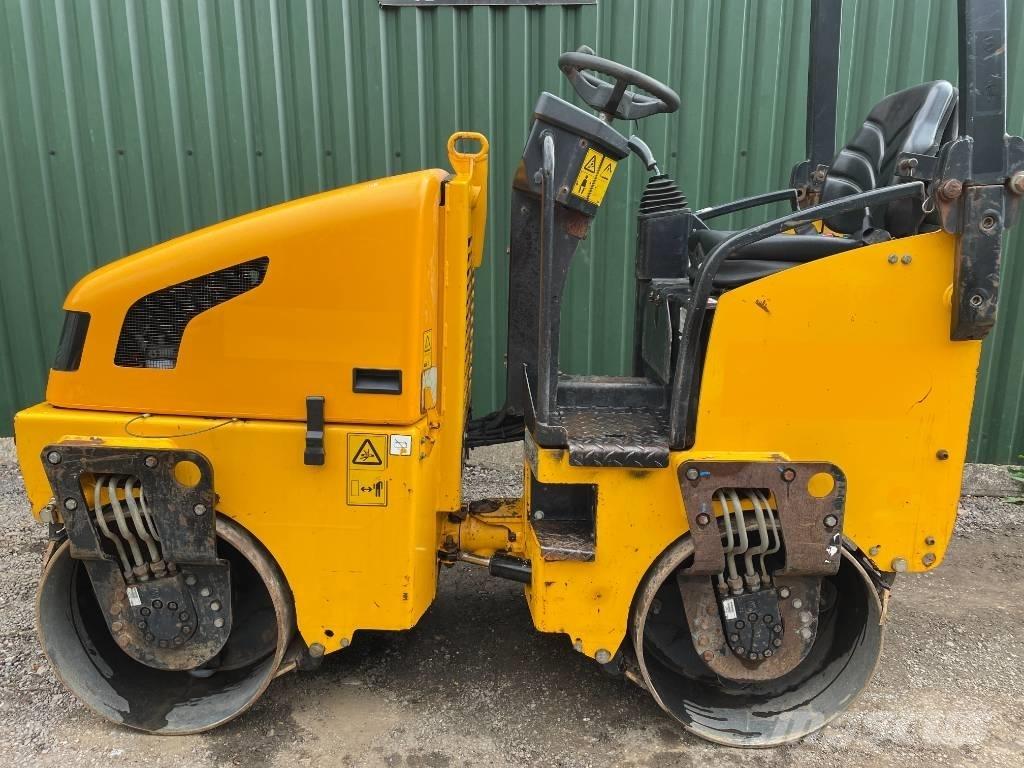 JCB VMT 160-80 مداحل ثنائية الاسطوانة