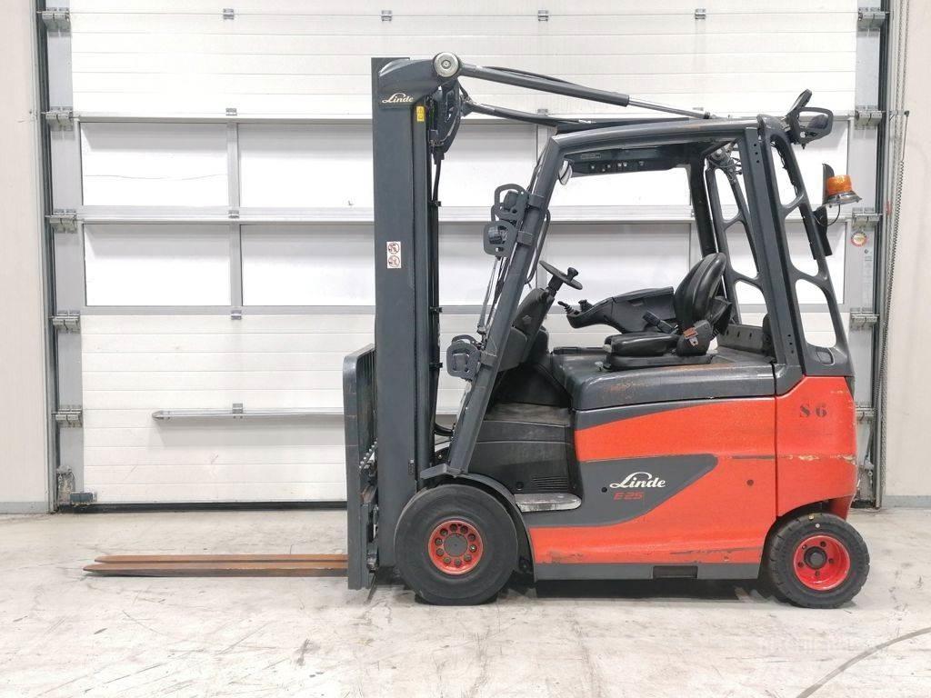 Linde E25H-01/600 شاحنات ذات رافعات شوكية تعمل بالكهرباء