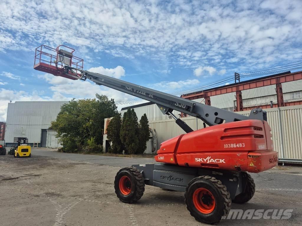 SkyJack SJ 66 T رافعات سلة مفصلية