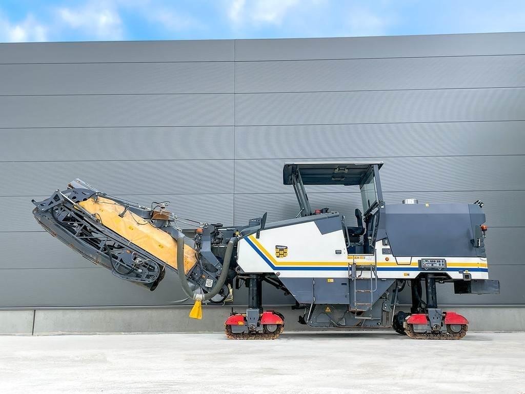 Wirtgen W 150 CFI ماكينات الكشط البارد للأسفلت