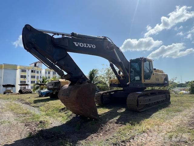 Volvo EC 460 B LC حفارات زحافة