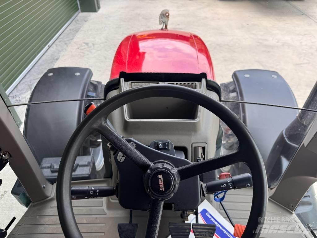CASE Maxxum 130 CVX الجرارات