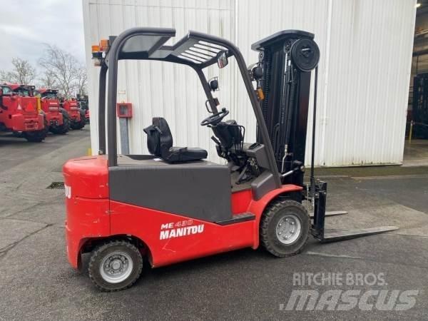 Manitou ME430 شاحنات الطرق الوعرة