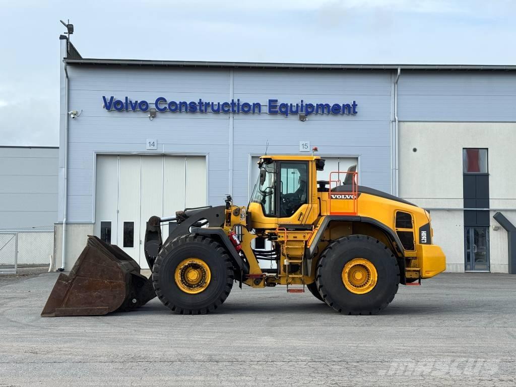 Volvo L 260 H لوادر بعجل