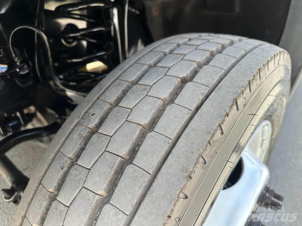 Ford F 550 SD شاحنات مزدوجة / خلخلة