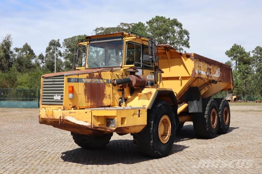 Volvo A 30 ساحبات مفصلية