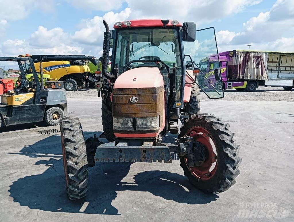 Kubota M 128 X الجرارات