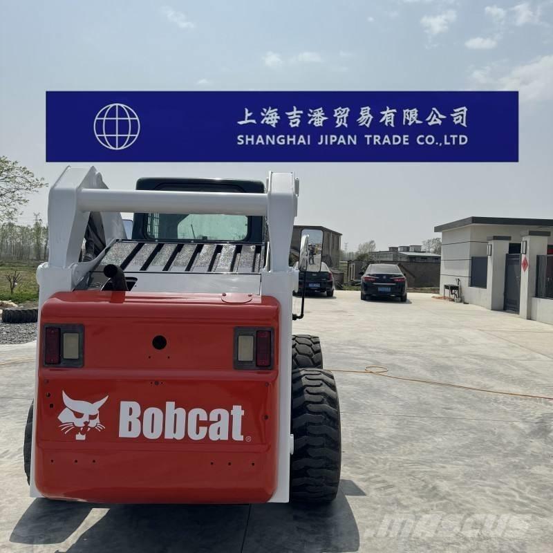 Bobcat S 300 لوادر انزلاقية التوجيه