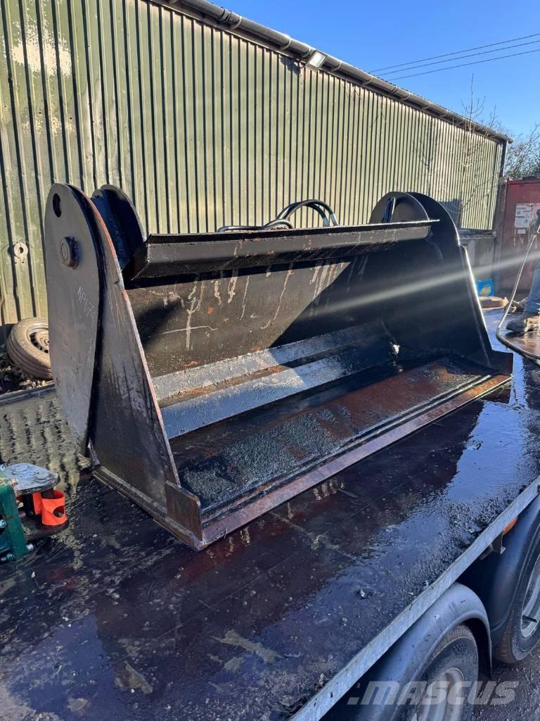 Manitou 4-in-1 مناولات متداخلة