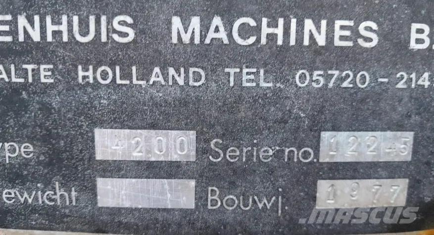 Veenhuis 4200 صهاريج الملاط