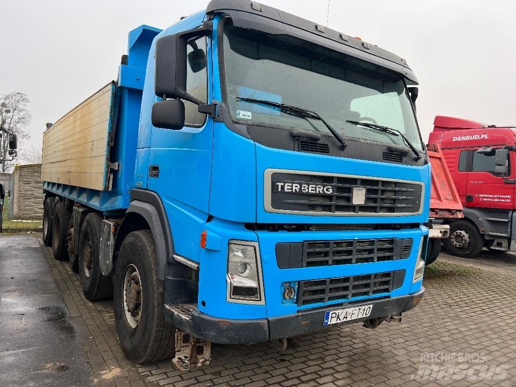 Terberg Fm3000 10x8 شاحنات قلابة