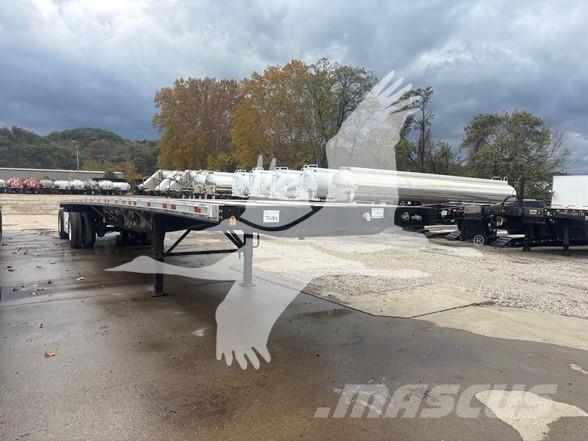 Great Dane  نصف مقطورات مسطحة / مفصلية الجوانب