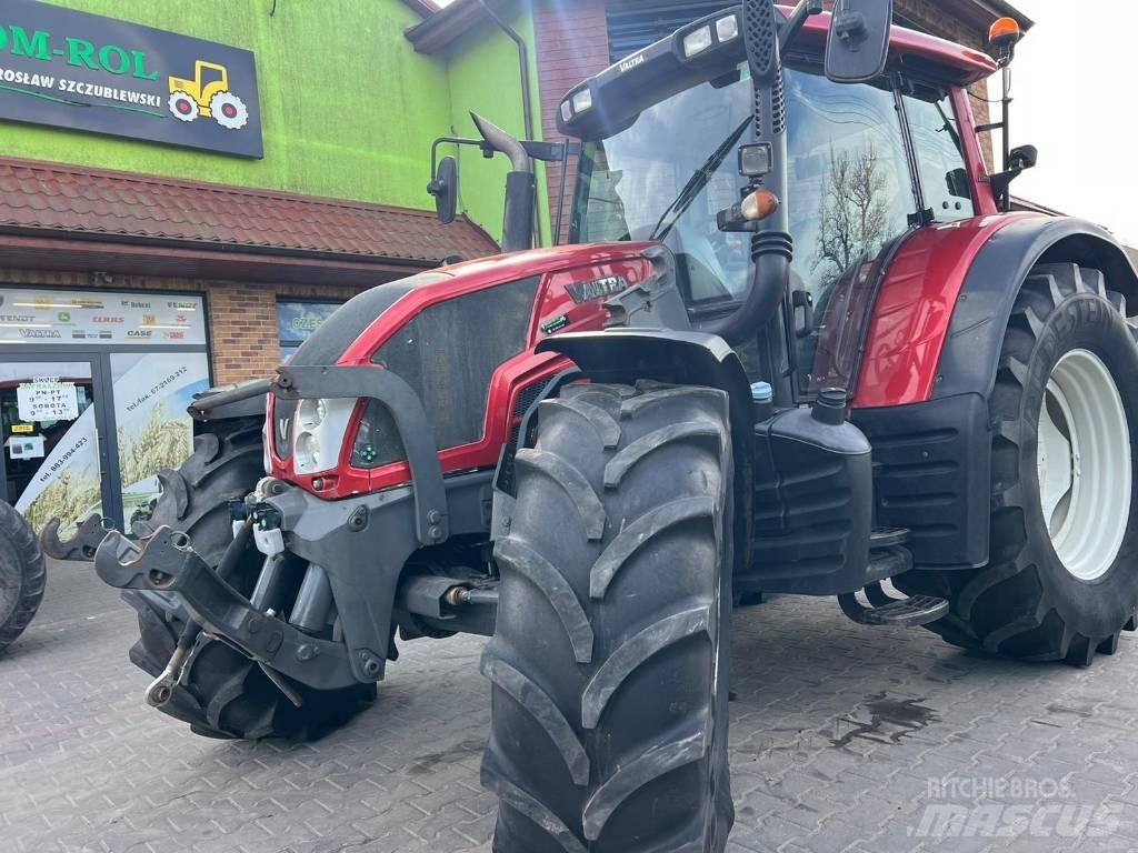 Valtra N 163 الجرارات