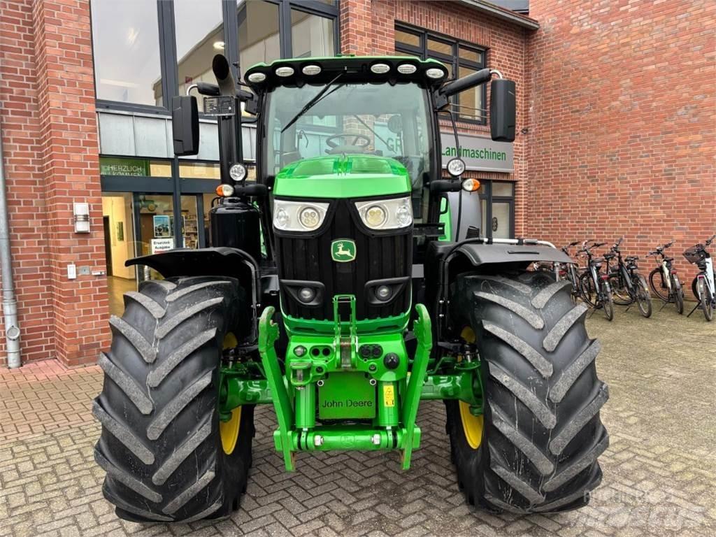 John Deere 6175R الجرارات