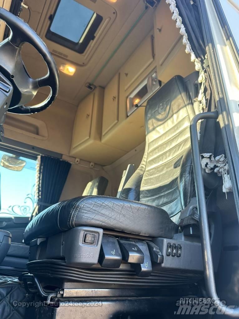 Scania R 560 LA وحدات الجر