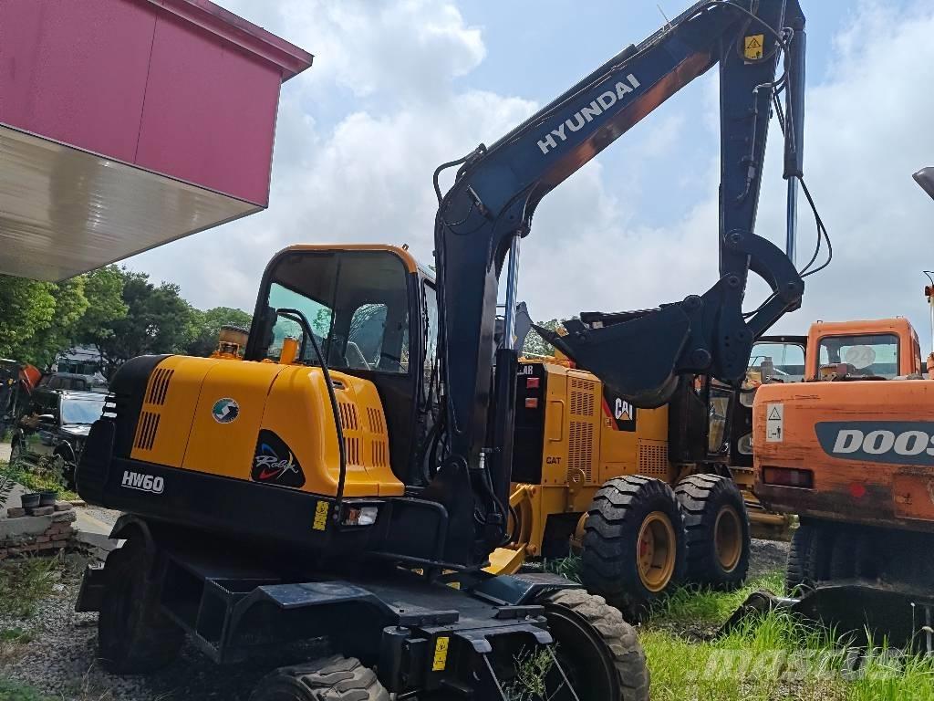 Hyundai R60W حفارات صغيرة أقل من 7 طن (حفارات صغيرة)