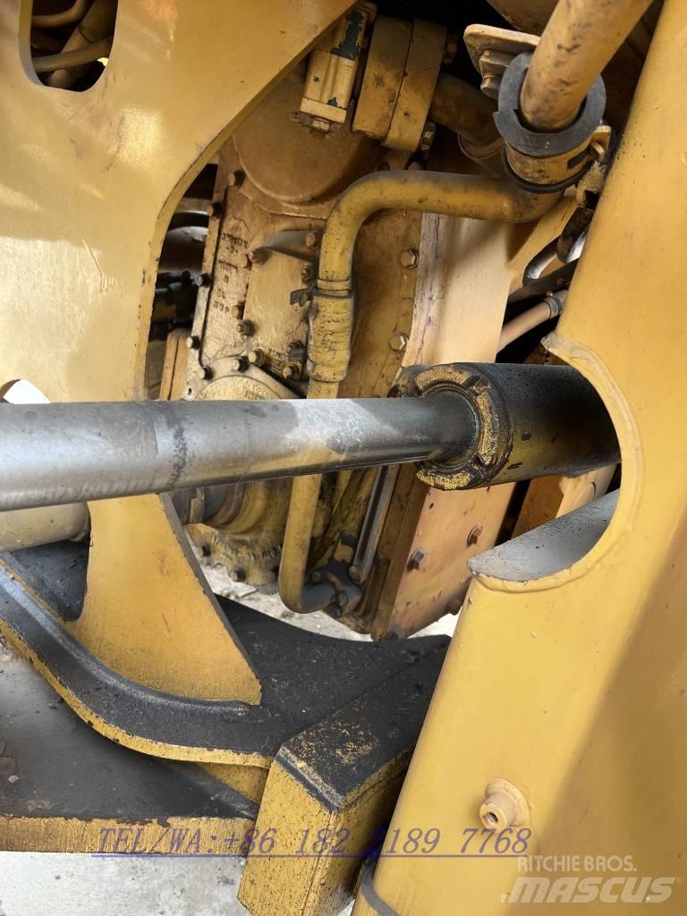 CAT 980G لوادر بعجل