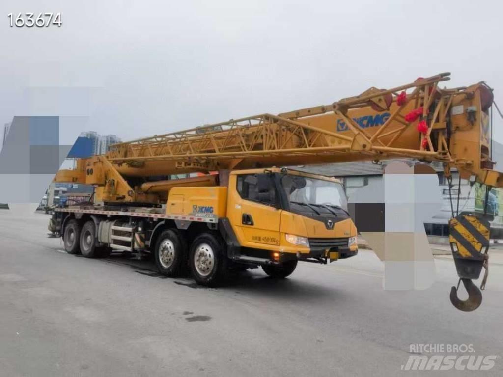 XCMG QY55K5-2 رافعات صالحة لكل أنواع الطرق