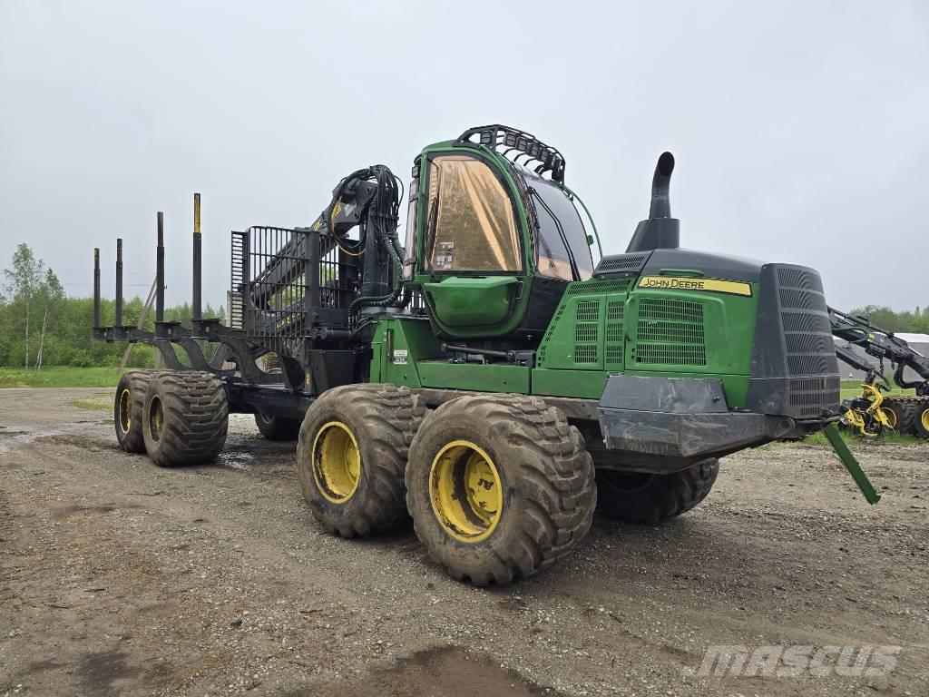 John Deere 1510G شاحنات