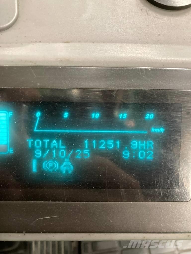 Mitsubishi FB15PNT شاحنات ذات رافعات شوكية تعمل بالكهرباء