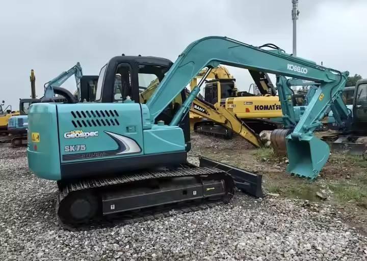 Kobelco SK 70 حفارات زحافة