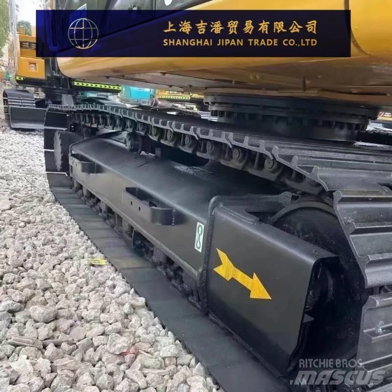 CAT 312 D حفارات زحافة