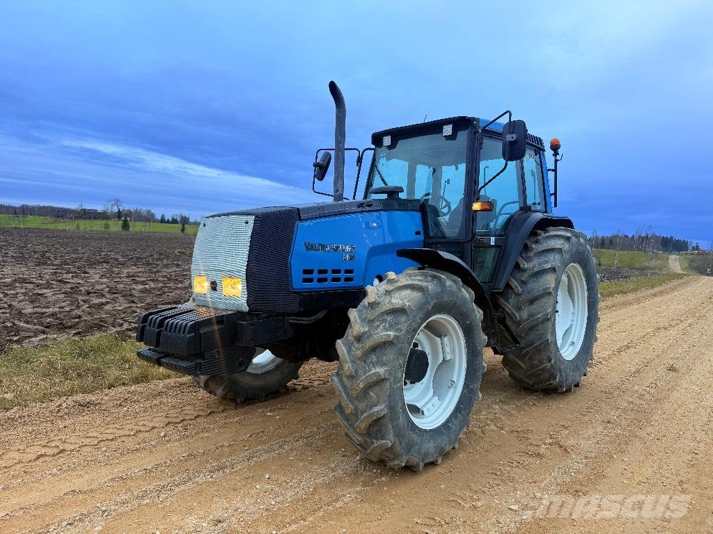 Valtra 8150 الجرارات