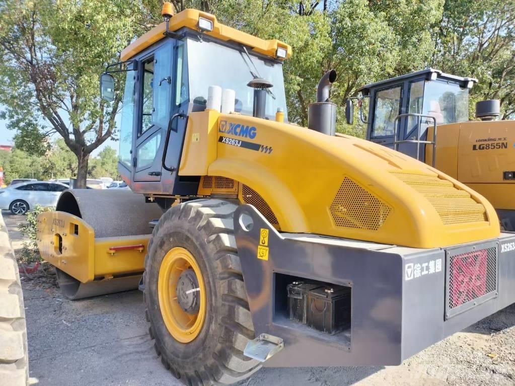 XCMG XS 263 J مداحل أحادية الأسطوانة
