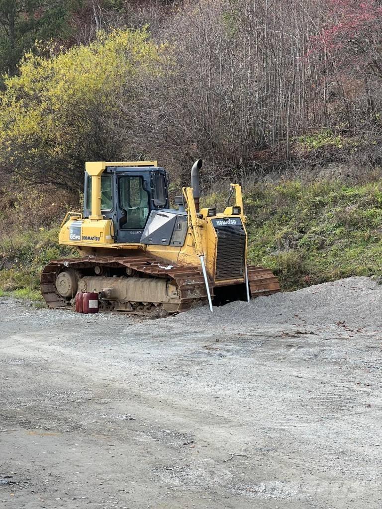 Komatsu D 65 PX محركات