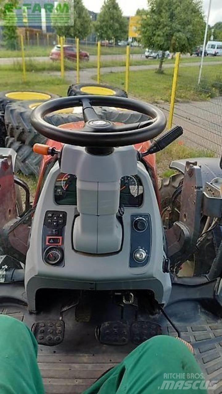 Valtra n174 الجرارات
