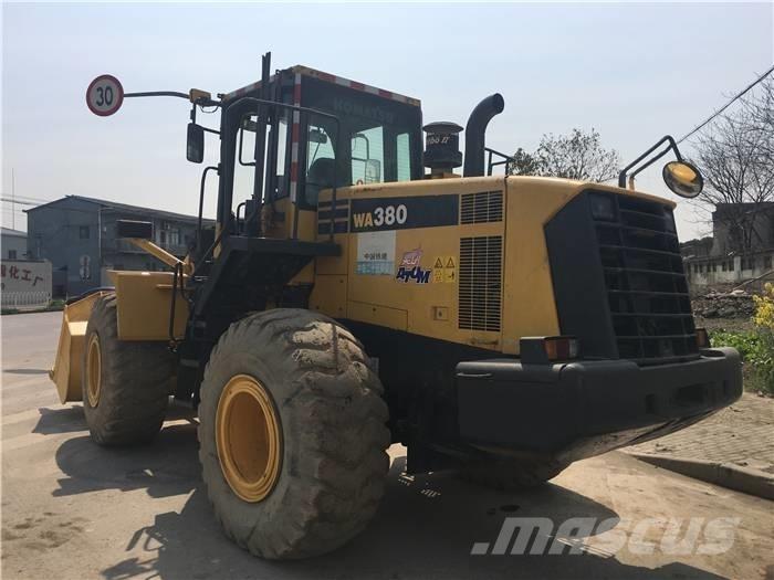Komatsu WA 380 لوادر بعجل