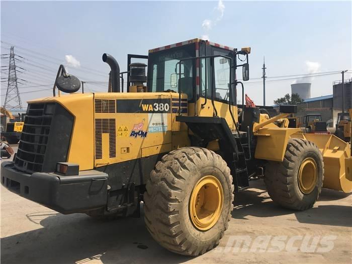 Komatsu WA 380 لوادر بعجل