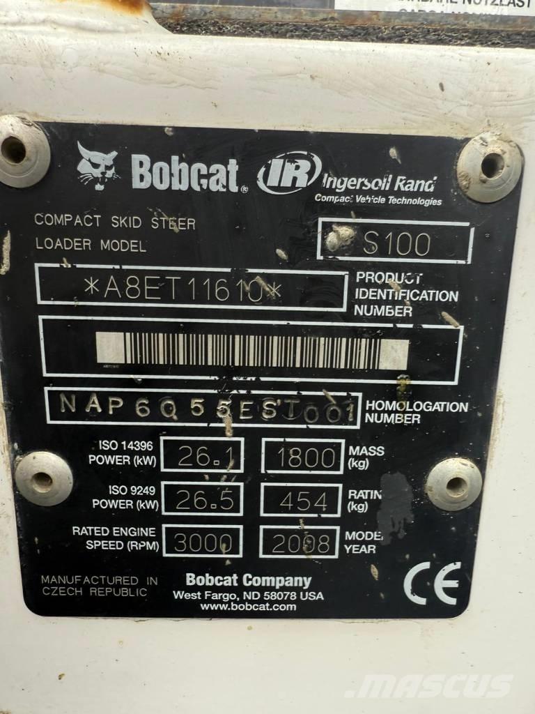 Bobcat S 100 لوادر انزلاقية التوجيه