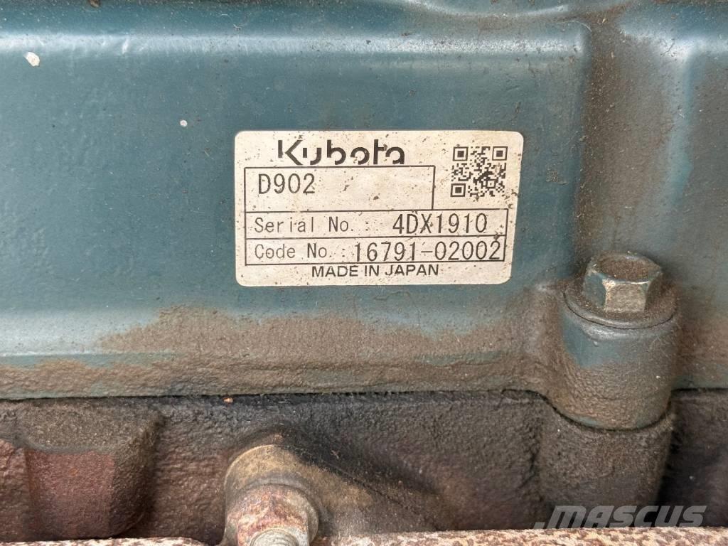 Kubota KX 018-4 حفارات صغيرة أقل من 7 طن (حفارات صغيرة)