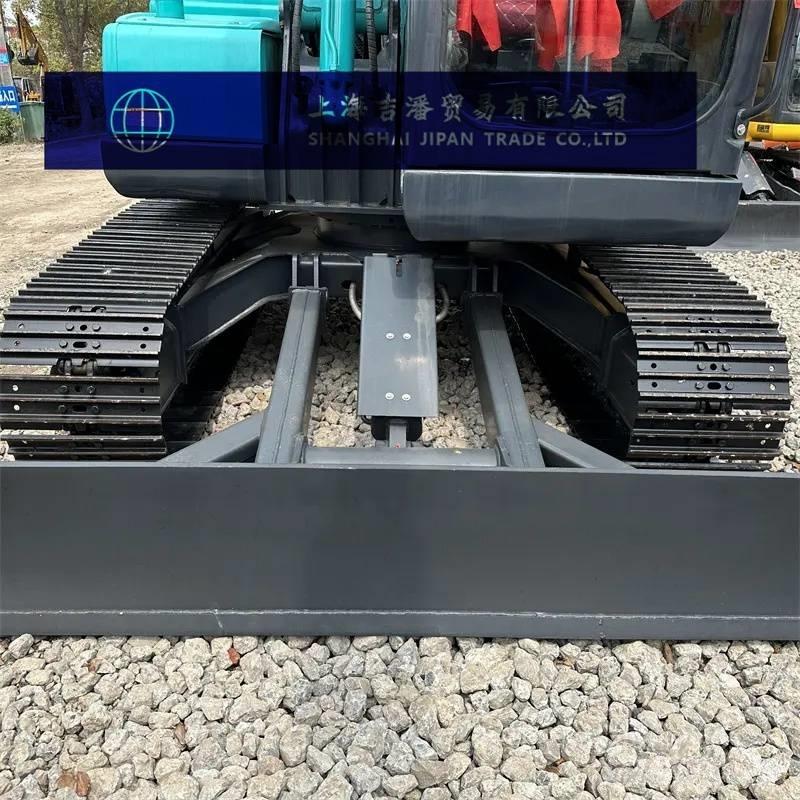 Kobelco SK 75 حفارات وسط 7 طن - 12 طن