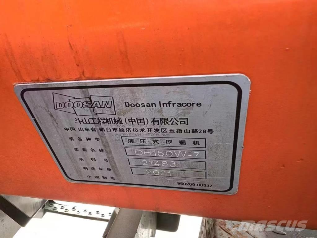 Doosan DH 150 حفارات بعجل