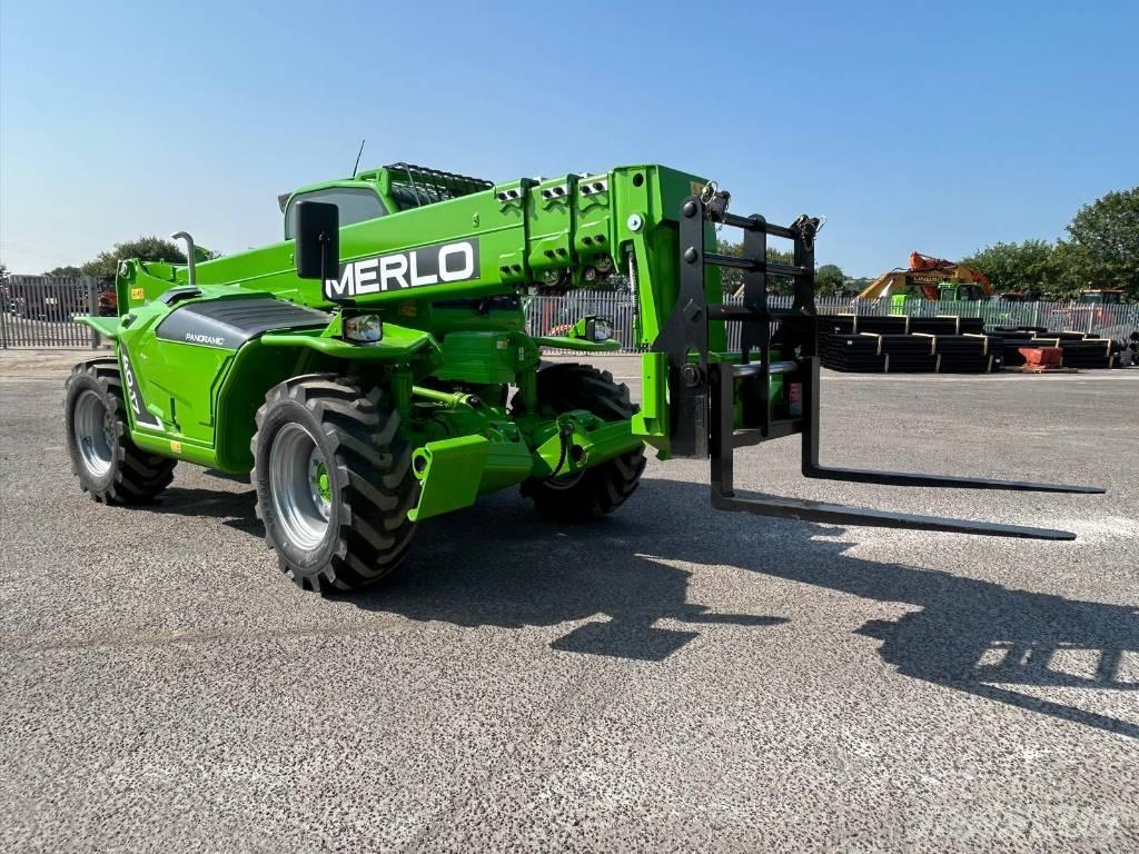 Merlo P 40.17 مناولات متداخلة