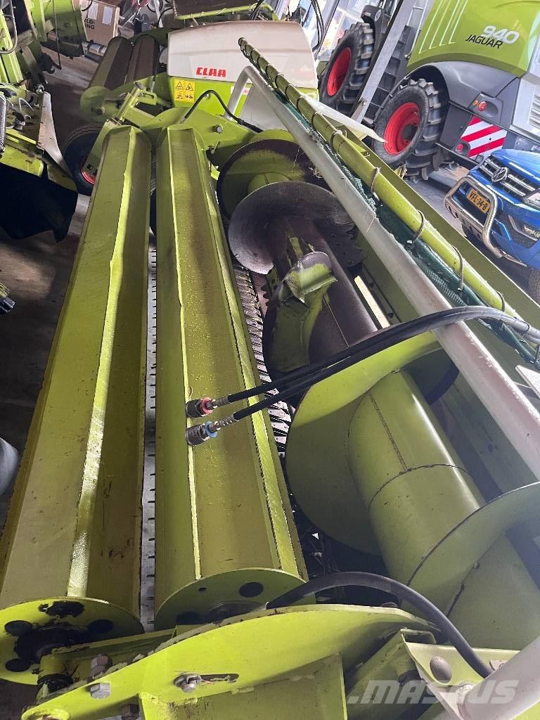 CLAAS Pu 300 علافات ذاتية الدفع